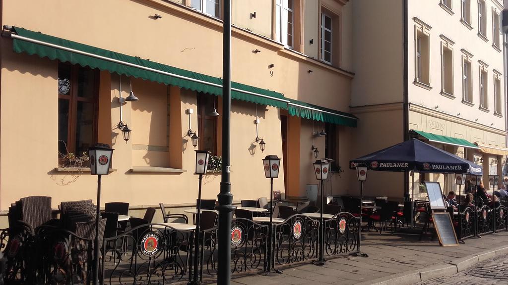 Momotown Privates Acomodação com café da manhã Cracóvia Exterior foto